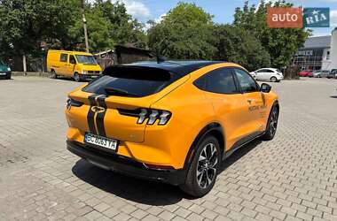 Позашляховик / Кросовер Ford Mustang Mach-E 2023 в 