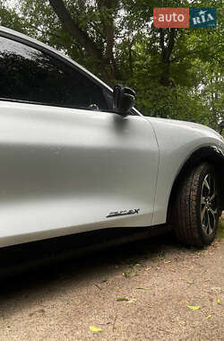 Внедорожник / Кроссовер Ford Mustang Mach-E 2023 в 