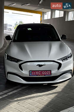 Внедорожник / Кроссовер Ford Mustang Mach-E 2021 в 