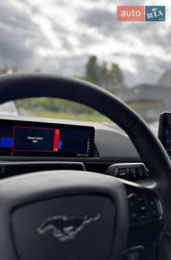 Внедорожник / Кроссовер Ford Mustang Mach-E 2021 в 