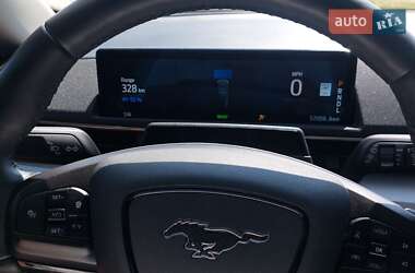 Внедорожник / Кроссовер Ford Mustang Mach-E 2021 в 