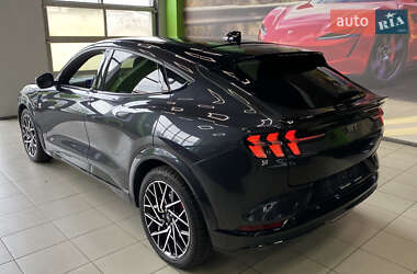 Внедорожник / Кроссовер Ford Mustang Mach-E 2021 в 