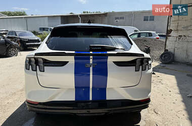 Позашляховик / Кросовер Ford Mustang Mach-E 2023 в 