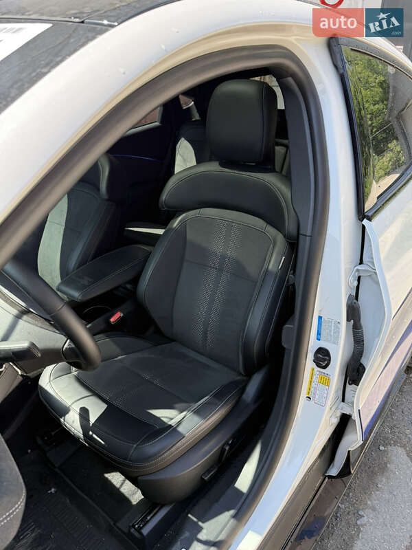 Внедорожник / Кроссовер Ford Mustang Mach-E 2023 в Тернополе фото 26 Внедорожник / Кроссовер Ford Mustang Mach-E 2023 в Тернополе