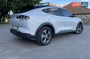 Внедорожник / Кроссовер Ford Mustang Mach-E 2021 в 
