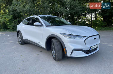 Внедорожник / Кроссовер Ford Mustang Mach-E 2021 в 