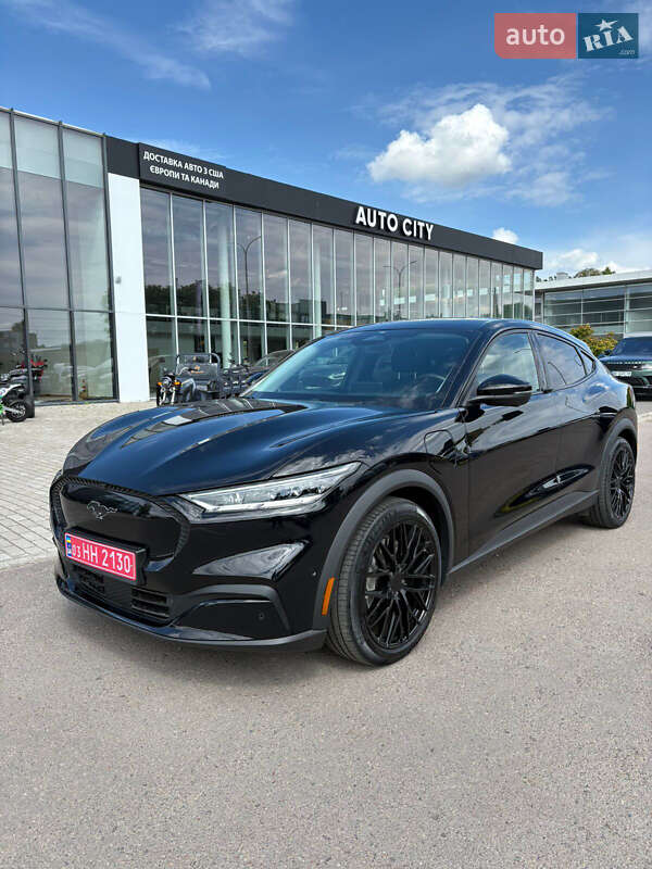 Позашляховик / Кросовер Ford Mustang Mach-E 2021 в Рівному