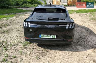 Позашляховик / Кросовер Ford Mustang Mach-E 2021 в 