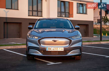 Внедорожник / Кроссовер Ford Mustang Mach-E 2022 в 