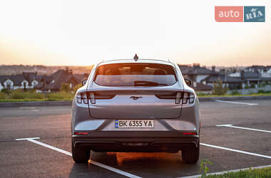 Внедорожник / Кроссовер Ford Mustang Mach-E 2022 в 