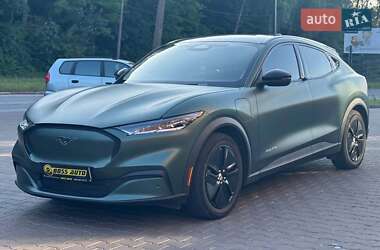 Внедорожник / Кроссовер Ford Mustang Mach-E 2021 в 