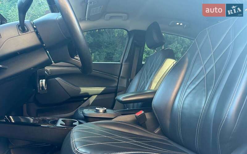 Позашляховик / Кросовер Ford Mustang Mach-E 2021 в Чернівцях