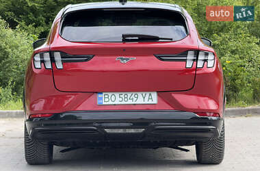 Позашляховик / Кросовер Ford Mustang Mach-E 2021 в 