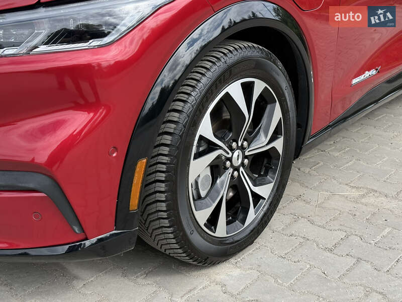 Внедорожник / Кроссовер Ford Mustang Mach-E 2021 в Тернополе