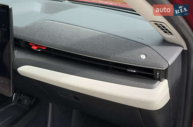 Позашляховик / Кросовер Ford Mustang Mach-E 2021 в 