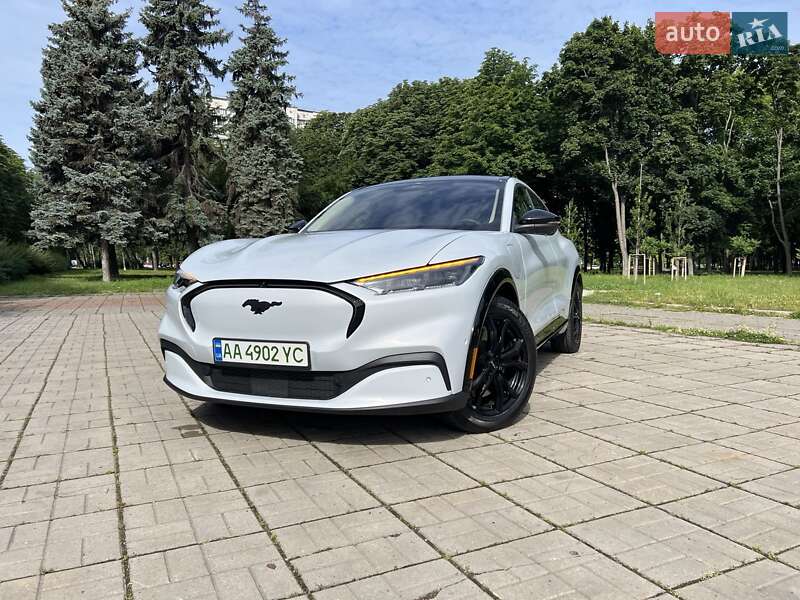 Внедорожник / Кроссовер Ford Mustang Mach-E 2023 в Киеве