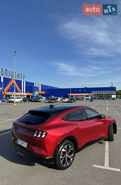 Внедорожник / Кроссовер Ford Mustang Mach-E 2021 в 