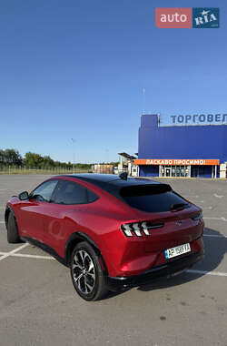 Внедорожник / Кроссовер Ford Mustang Mach-E 2021 в 