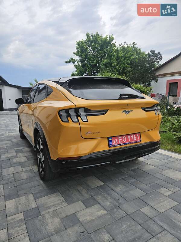 Внедорожник / Кроссовер Ford Mustang Mach-E 2022 в Остроге