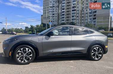 Позашляховик / Кросовер Ford Mustang Mach-E 2021 в 