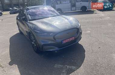 Позашляховик / Кросовер Ford Mustang Mach-E 2021 в 