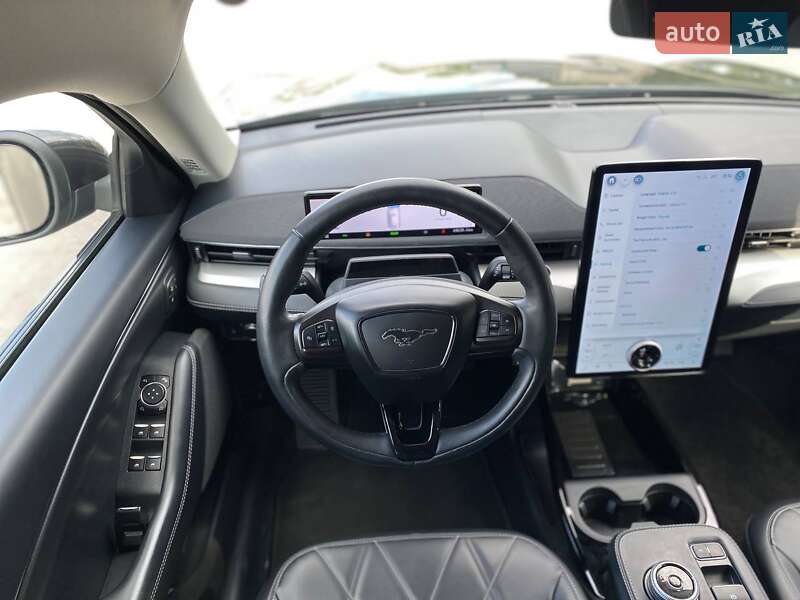 Позашляховик / Кросовер Ford Mustang Mach-E 2021 в Києві