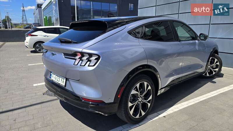 Позашляховик / Кросовер Ford Mustang Mach-E 2022 в Івано-Франківську
