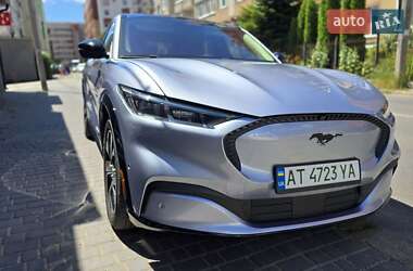 Позашляховик / Кросовер Ford Mustang Mach-E 2022 в 