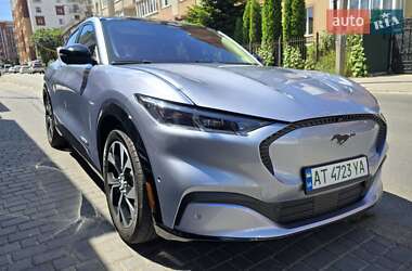 Позашляховик / Кросовер Ford Mustang Mach-E 2022 в 