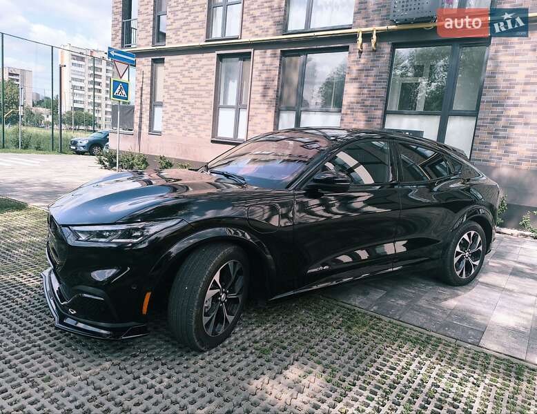 Позашляховик / Кросовер Ford Mustang Mach-E 2023 в Львові