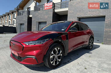 Внедорожник / Кроссовер Ford Mustang Mach-E 2021 в 