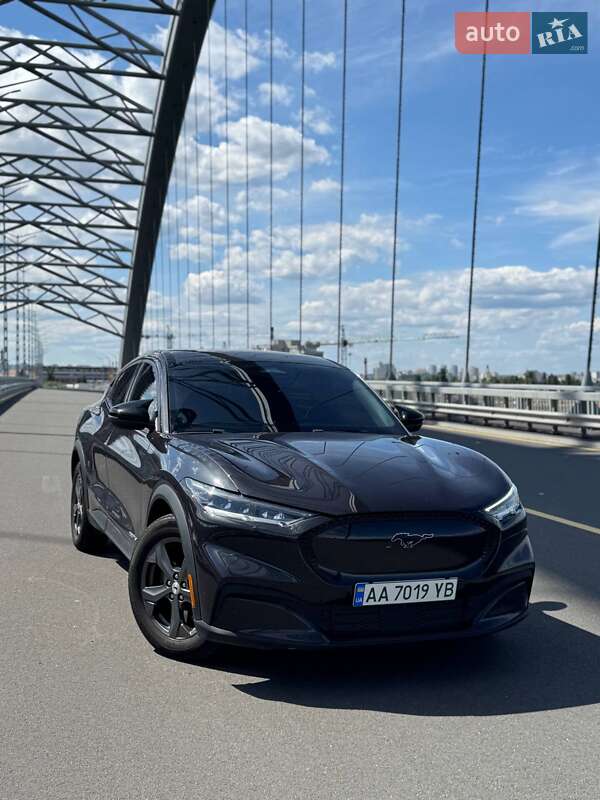 Ford Mustang Mach-E 2022