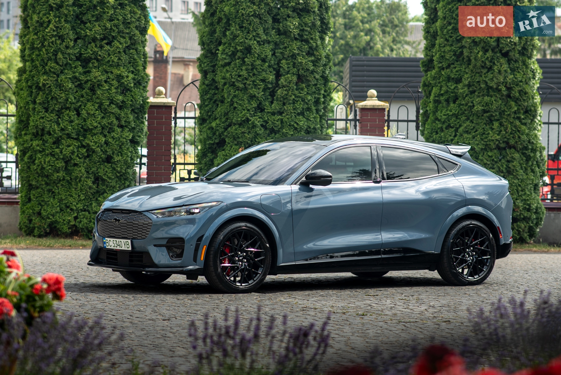 2022 Ford Mustang Mach-E - мініатюра 10