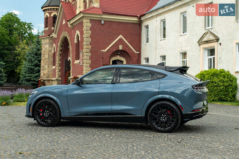 Внедорожник / Кроссовер Ford Mustang Mach-E 2022 в Львове