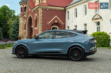 Внедорожник / Кроссовер Ford Mustang Mach-E 2022 в 