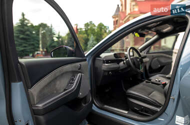 Внедорожник / Кроссовер Ford Mustang Mach-E 2022 в 