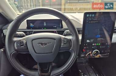 Внедорожник / Кроссовер Ford Mustang Mach-E 2021 в 