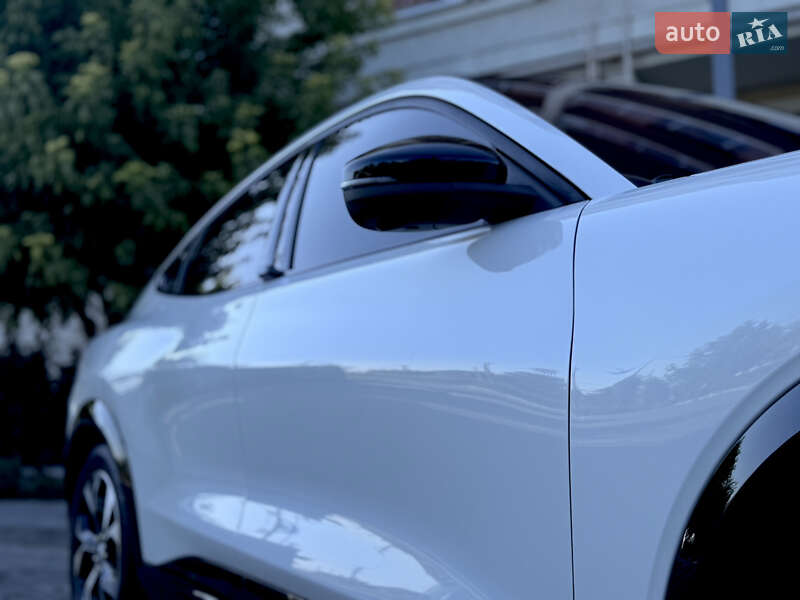 Внедорожник / Кроссовер Ford Mustang Mach-E 2021 в Одессе