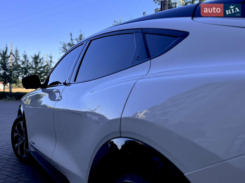 Внедорожник / Кроссовер Ford Mustang Mach-E 2021 в Одессе