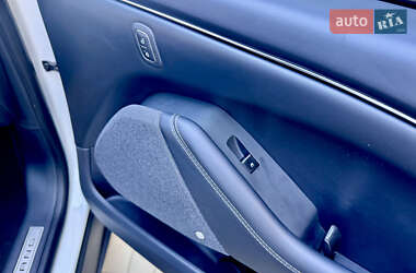 Внедорожник / Кроссовер Ford Mustang Mach-E 2021 в 