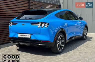 Внедорожник / Кроссовер Ford Mustang Mach-E 2022 в 
