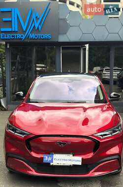 Внедорожник / Кроссовер Ford Mustang Mach-E 2021 в 