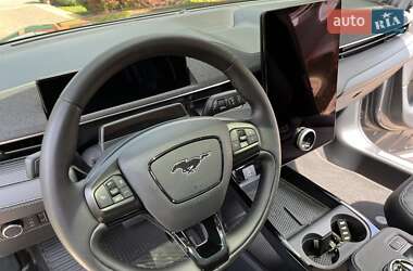 Внедорожник / Кроссовер Ford Mustang Mach-E 2023 в 