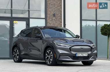 Внедорожник / Кроссовер Ford Mustang Mach-E 2021 в 