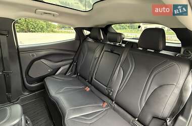 Внедорожник / Кроссовер Ford Mustang Mach-E 2021 в 