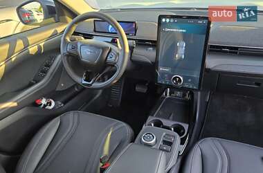 Внедорожник / Кроссовер Ford Mustang Mach-E 2022 в 