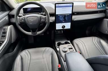 Внедорожник / Кроссовер Ford Mustang Mach-E 2021 в 