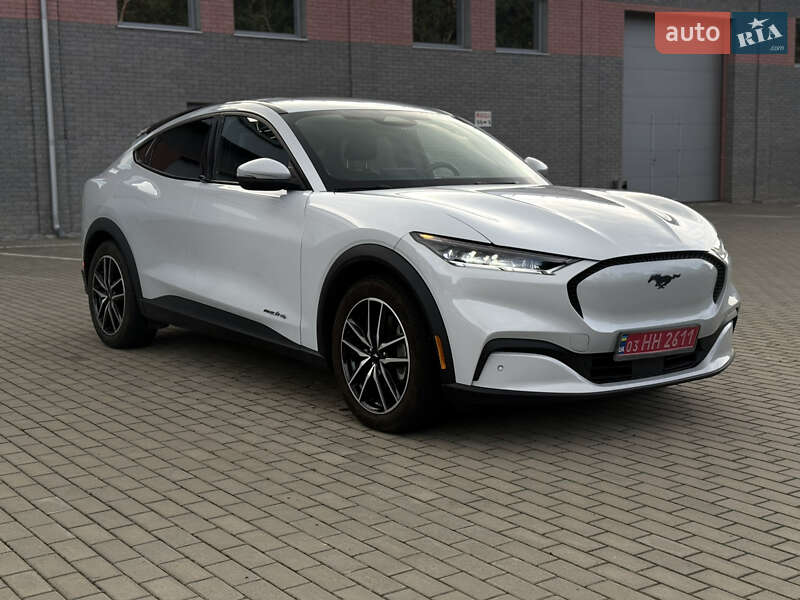 Внедорожник / Кроссовер Ford Mustang Mach-E 2021 в 