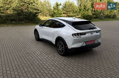 Внедорожник / Кроссовер Ford Mustang Mach-E 2021 в 