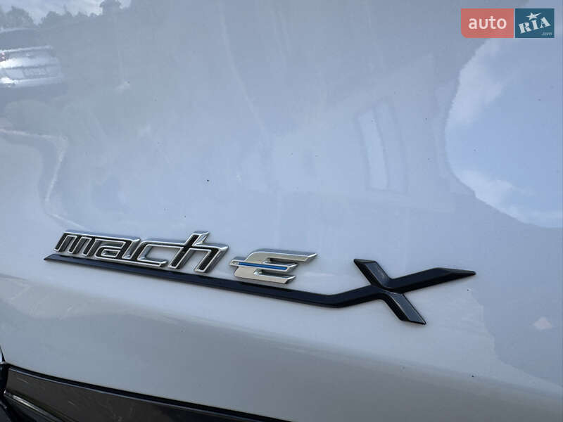 Внедорожник / Кроссовер Ford Mustang Mach-E 2023 в Луцке